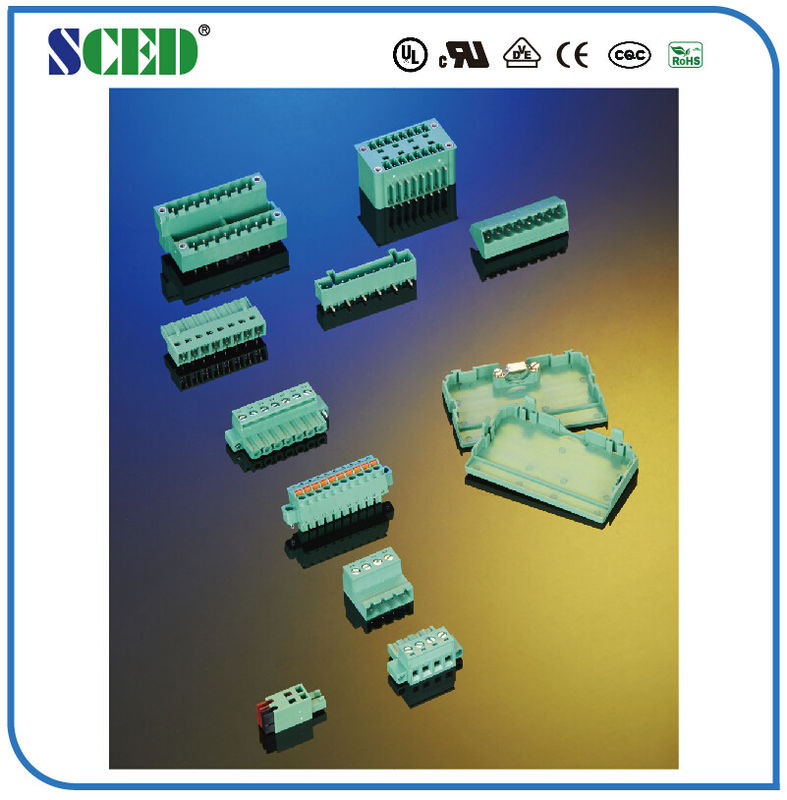 5.08mm 간격을 두는 금관 악기 힘 끝 구획 연결관 UL94 V0 300V 18amp