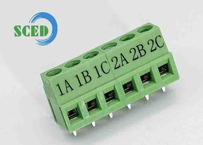 녹색 5.08mm 300V 10A PA66 PCB 터미널 블록 자동 제어용 유로 타입