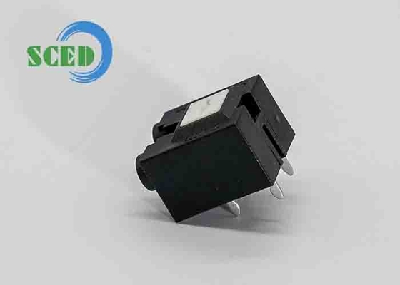 검은색 300V 10A PBT 스크루 타입 터미널 블록 전기 연결 -40C- 105C